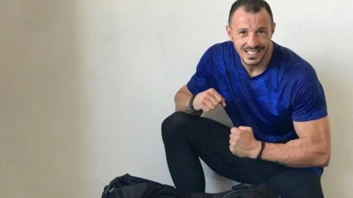 Τάσος Μπερδέσης: Η νίκη στο Survival, η σχέση με πρώην σταρ Ελλάς και οι αγώνες πυγμαχίας (βίντεο)